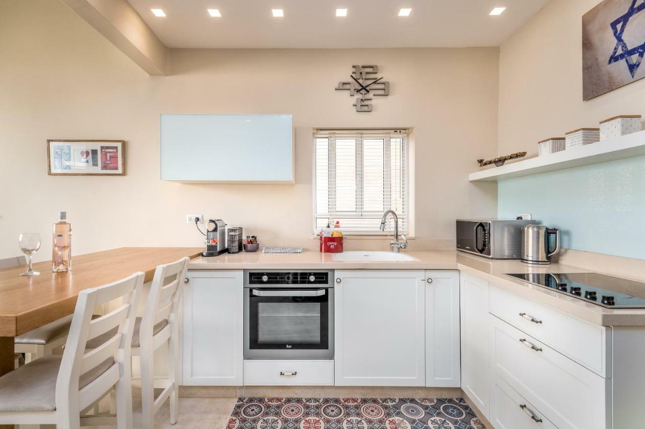 Ben-Gurion Blvd 2Bdr Close To The Beach Тел Авив Екстериор снимка