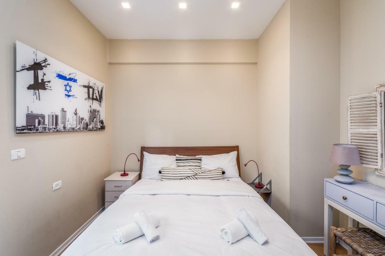 Ben-Gurion Blvd 2Bdr Close To The Beach Тел Авив Екстериор снимка